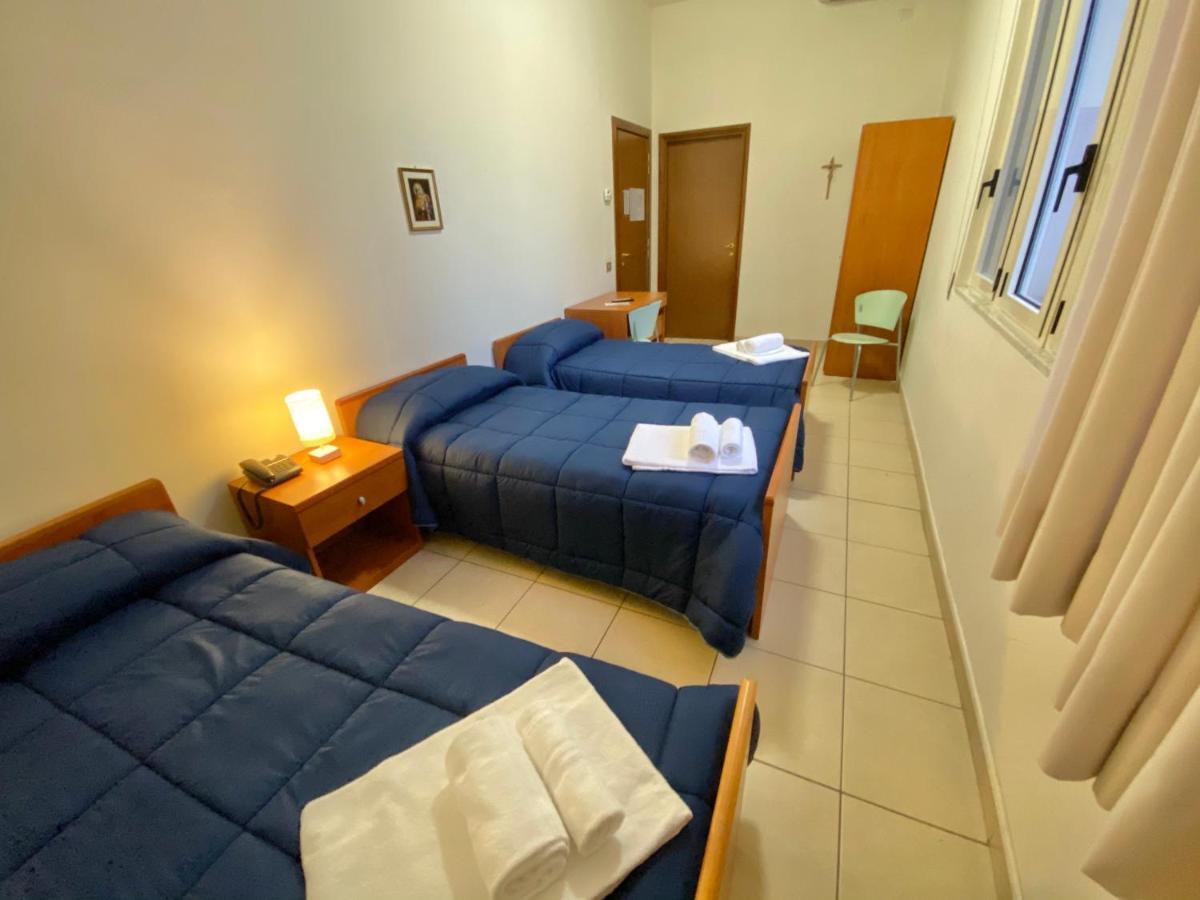 Casa Per Ferie Sant'Anna Hotel Матера Екстериор снимка