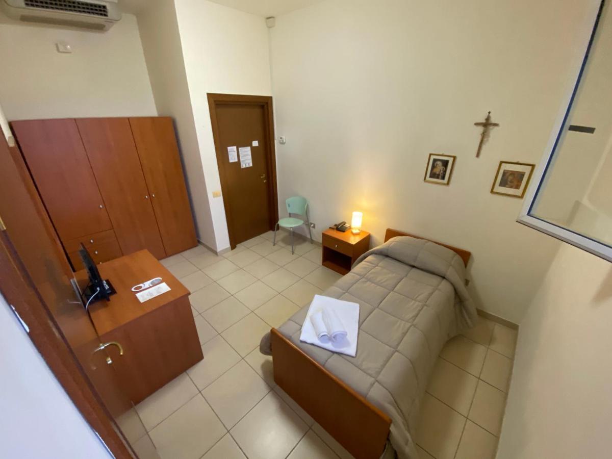 Casa Per Ferie Sant'Anna Hotel Матера Екстериор снимка